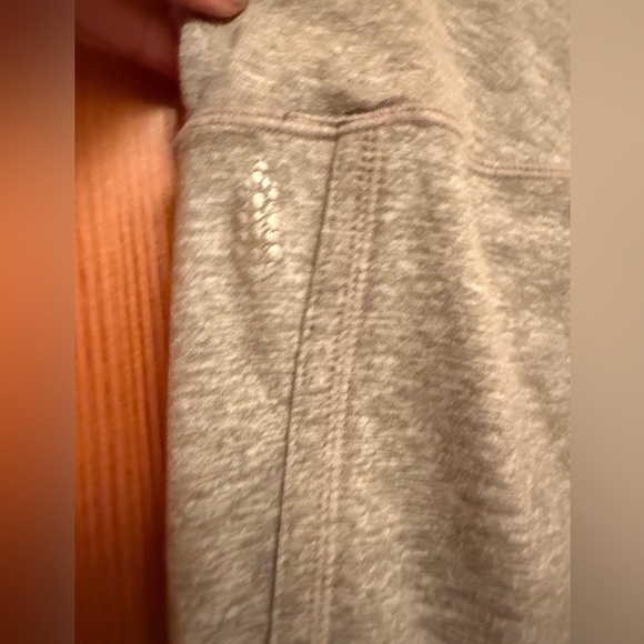 FREE PEOPLE FP Movement Infinity Gray Leggings with Cutout Details - Picture 6 of 14